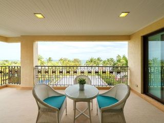 Condo en venta de 3 habitaciones en Hua Hin, Prachuap Khiri Khan