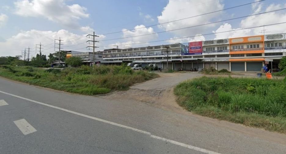 For sale 6 bed retail Space in Plaeng Yao, Chachoengsao