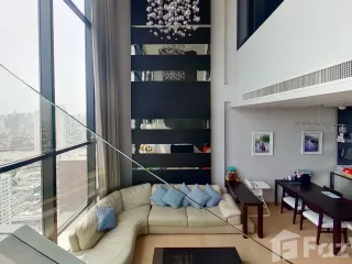 For sale 3 bed condo in Khlong San, Bangkok