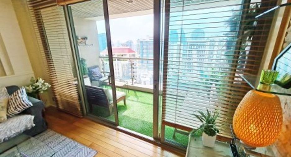 À vendre 2 chambres condo à Khlong Toei, Bangkok