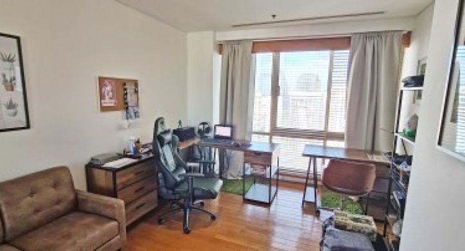 À vendre 2 chambres condo à Khlong Toei, Bangkok