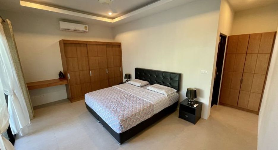 Villa en alquiler de 3 habitaciones en Mueang Phuket, Phuket