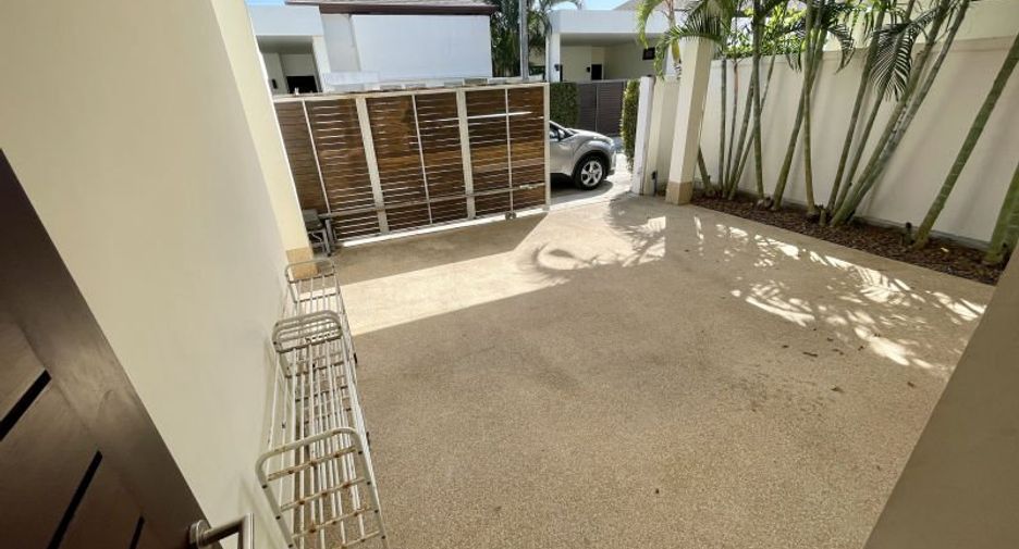 Villa en alquiler de 3 habitaciones en Mueang Phuket, Phuket