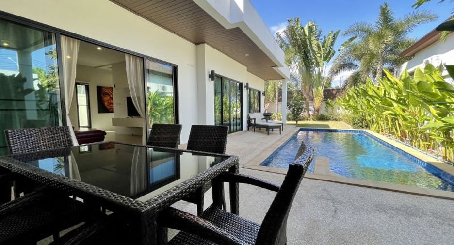 Villa en alquiler de 3 habitaciones en Mueang Phuket, Phuket