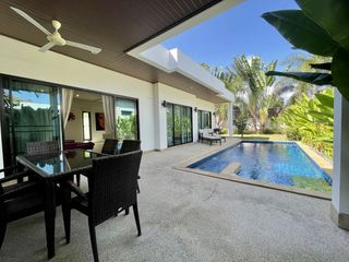 For rent 3 bedrooms villa in Mueang Phuket, Phuket