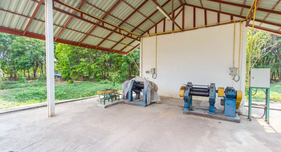 For sale 2 bedrooms retail Space in Si Rattana, Sisaket
