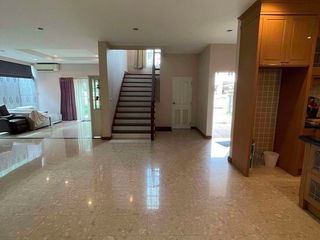 For rent and for sale studio house in Lat Phrao, Bangkok