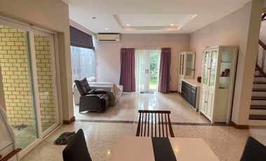 For rent そして for sale スタジオ house in Lat Phrao, Bangkok
