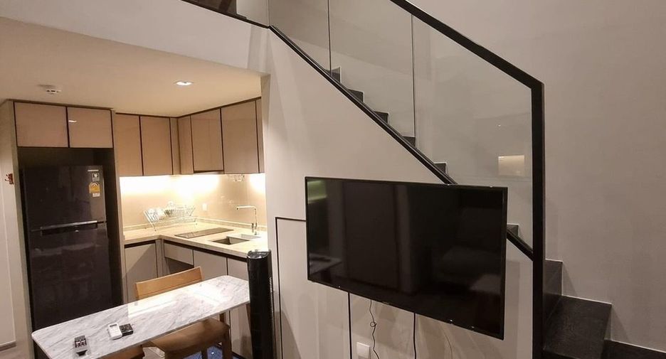 For rent 1 bed condo in Phaya Thai, Bangkok