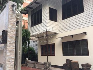 For sale 3 Beds house in Sathon, Bangkok