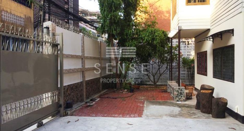 For sale 3 Beds house in Sathon, Bangkok