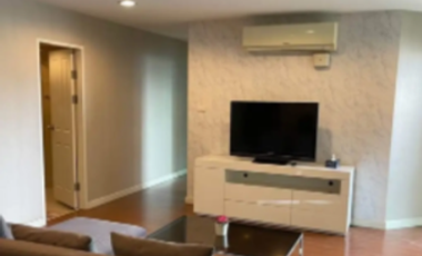 For rent 3 bed condo in Huai Khwang, Bangkok