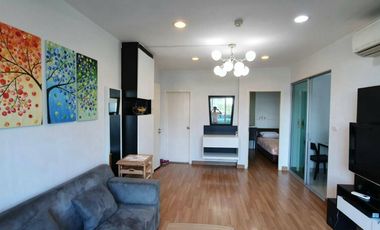 For rent 2 bed condo in Huai Khwang, Bangkok