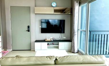 For sale 2 bed condo in Huai Khwang, Bangkok