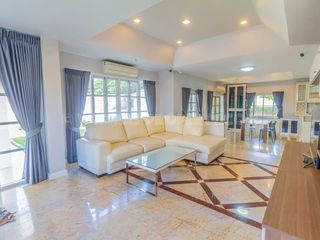 For rent and for sale 5 bedrooms house in Mueang Phuket, Phuket