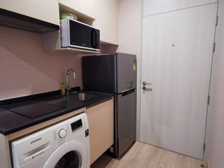 For sale 1 Beds condo in Huai Khwang, Bangkok
