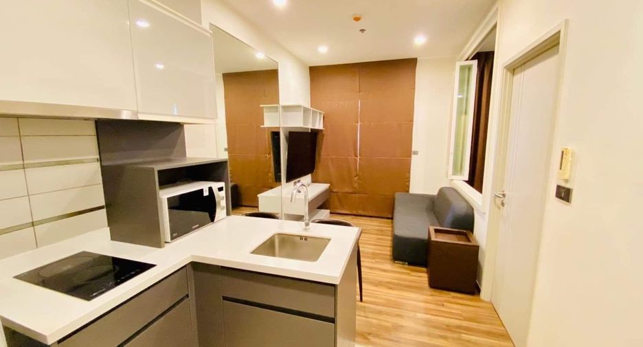 For sale 1 Beds condo in Khlong Toei, Bangkok