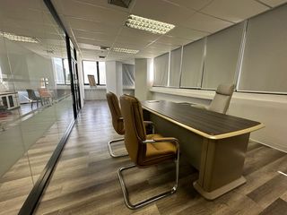 For rent 1 bed office in Huai Khwang, Bangkok