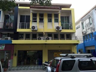For sale 8 bed townhouse in Kathu, Phuket