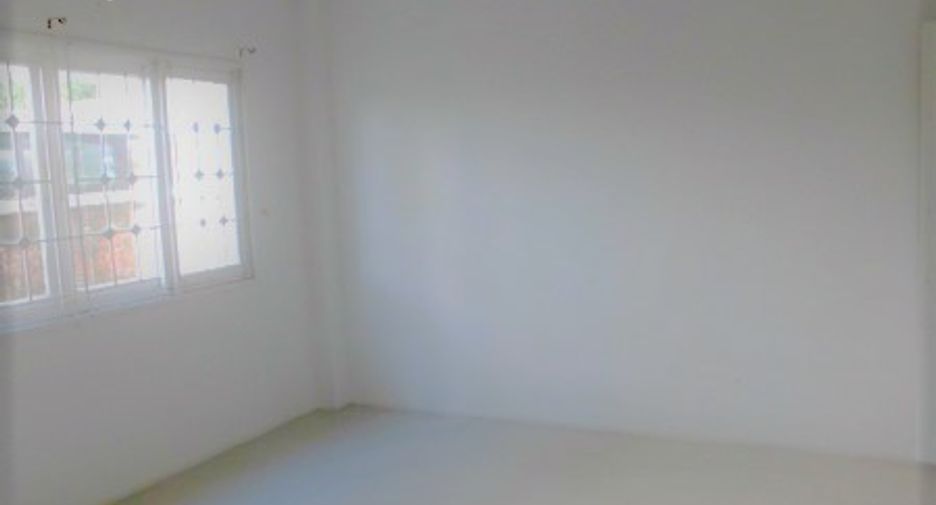 For sale 5 bedrooms house in Bang Phli, Samut Prakan