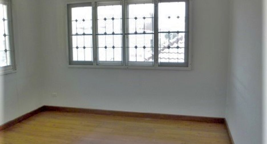 For sale 5 bedrooms house in Bang Phli, Samut Prakan