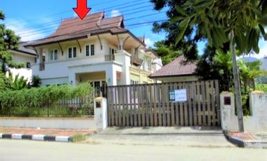 For sale 5 bedrooms house in Bang Phli, Samut Prakan