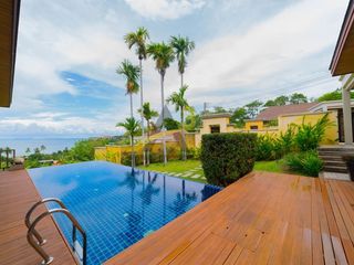 For rent and for sale 4 bedrooms villa in Mueang Phuket, Phuket
