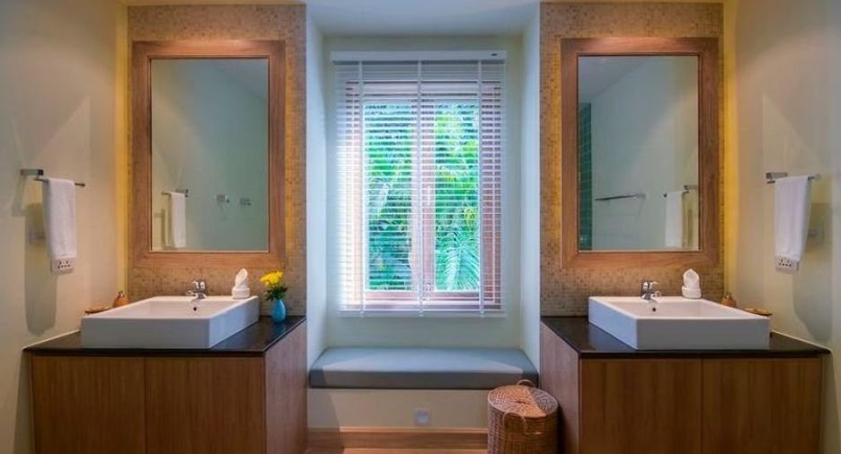 For rent and for sale 4 bedrooms villa in Thalang, Phuket