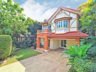 For sale 3 bedrooms house in Taling Chan, Bangkok