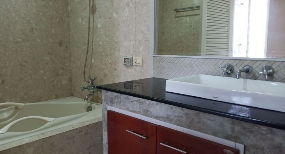ขาย 4 ห้องนอน บ้านเดี่ยว ใน บางพลี, สมุทรปราการ
