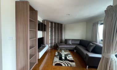 For rent 3 bed condo in Sathon, Bangkok