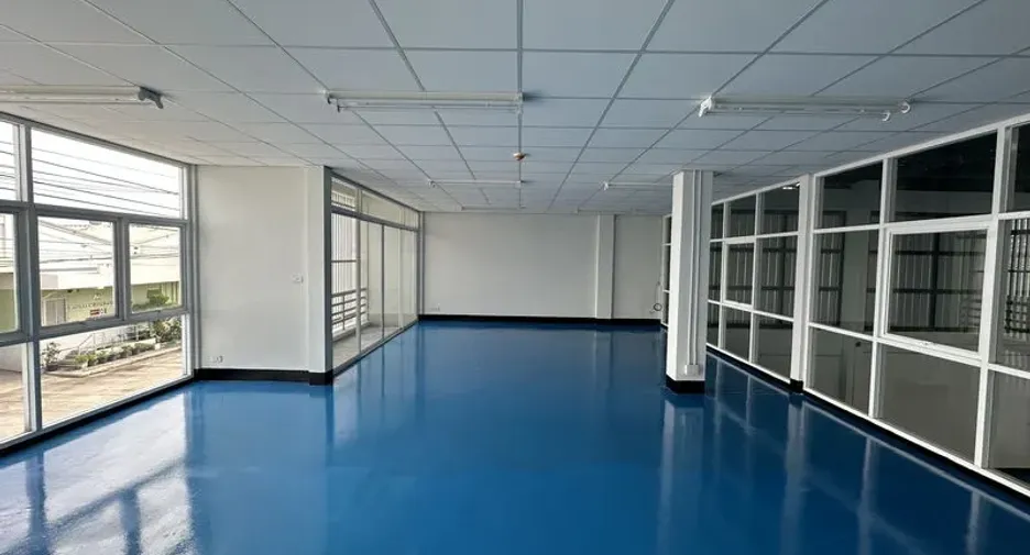 出租 仓库 在 Khlong Luang, Pathum Thani