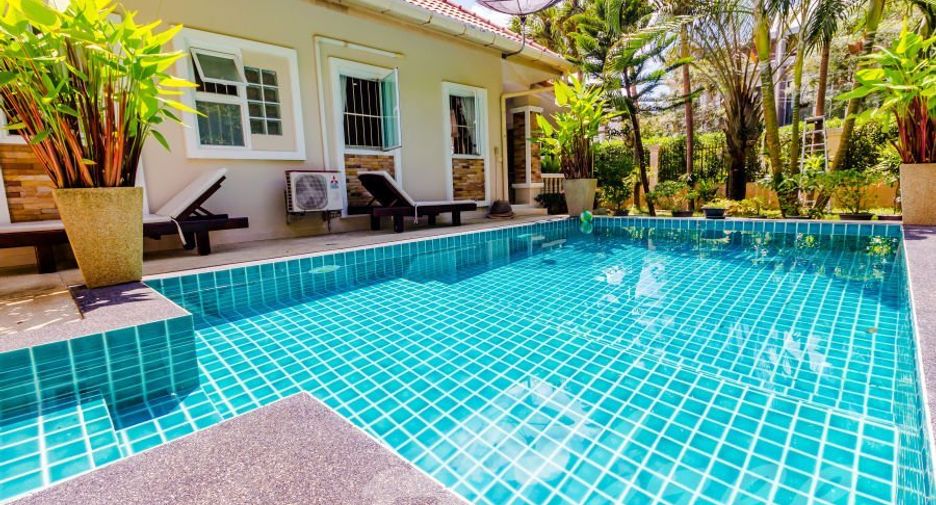 For rent and for sale 3 bedrooms villa in Mueang Phuket, Phuket