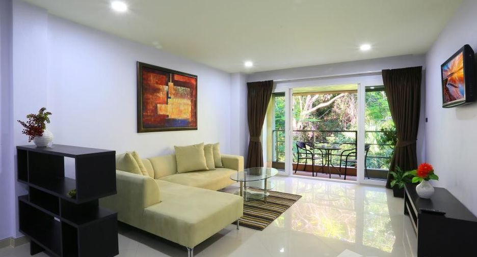 For sale 9 bed townhouse in Pratumnak, Pattaya