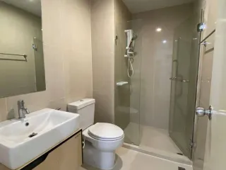 For rent 1 Beds condo in Bangkok Yai, Bangkok