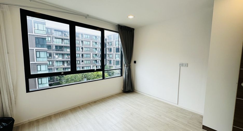 For sale 1 Beds condo in Lat Phrao, Bangkok