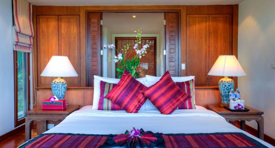 For rent and for sale 4 bedrooms villa in Thalang, Phuket