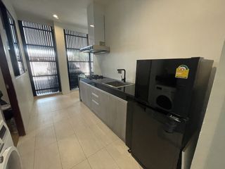 For rent 4 Beds house in Watthana, Bangkok