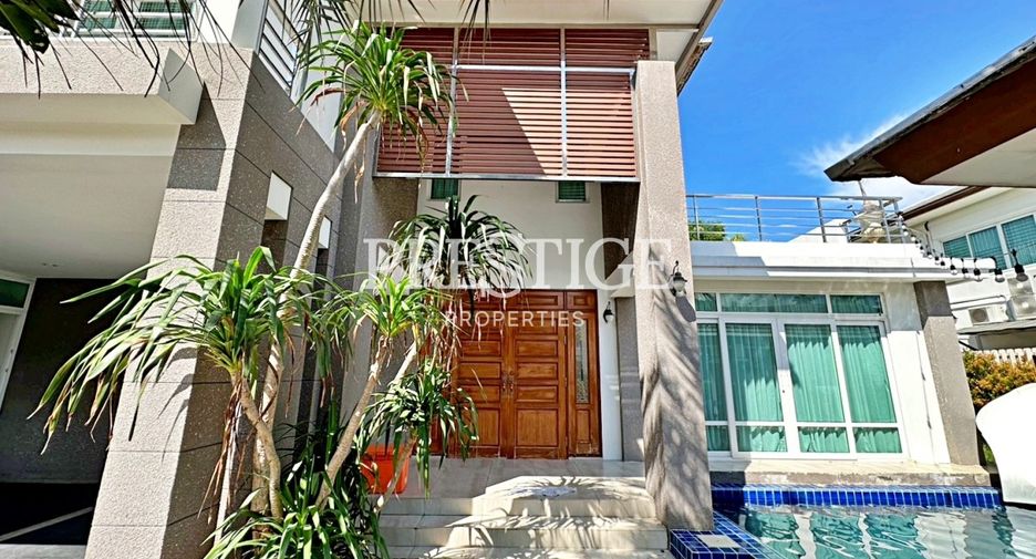 For sale 4 bedrooms house in Bang Lamung, Chonburi