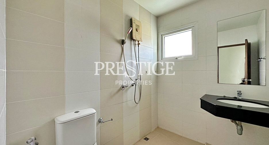 For sale 4 bedrooms house in Bang Lamung, Chonburi