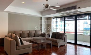 Condo en alquiler de 4 habitaciones en Watthana, Bangkok