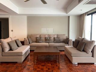 For rent 4 bedrooms condo in Watthana, Bangkok