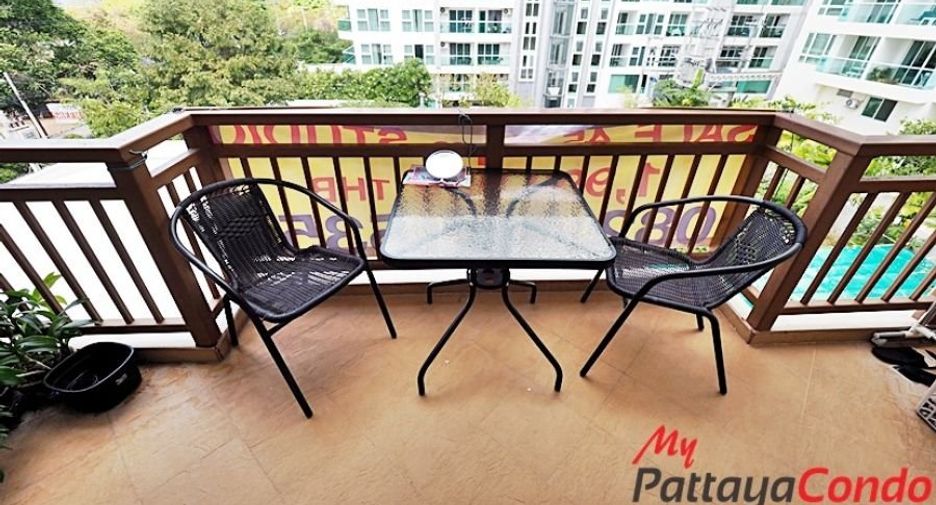 For sale studio condo in Bang Lamung, Chonburi