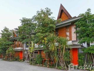 For rent 4 Beds villa in Bang Na, Bangkok