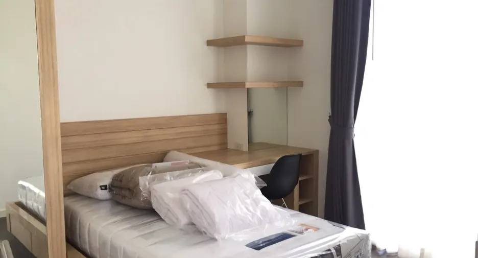 For rent 2 bed condo in Sathon, Bangkok