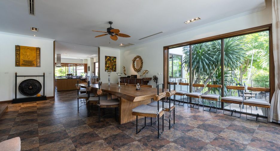 For sale 9 Beds villa in Cha Am, Phetchaburi