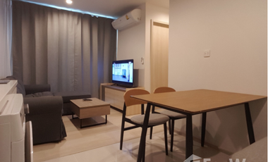 For rent 2 bed condo in Pathum Wan, Bangkok