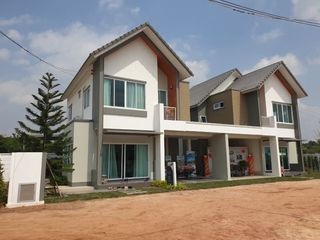 For sale 3 bedrooms house in Mueang Ubon Ratchathani, Ubon Ratchathani