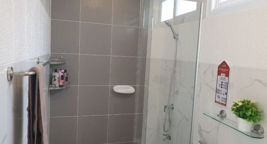 À vendre 3 chambres maison à Mueang Ubon Ratchathani, Ubon Ratchathani