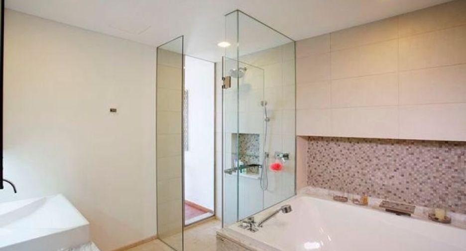 For rent and for sale 3 bedrooms condo in Mueang Phuket, Phuket